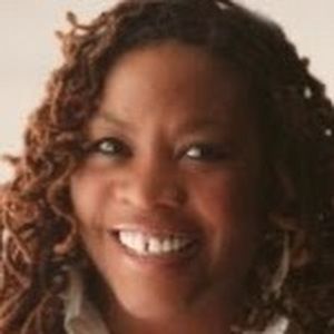 Meet your Posher, Yvette